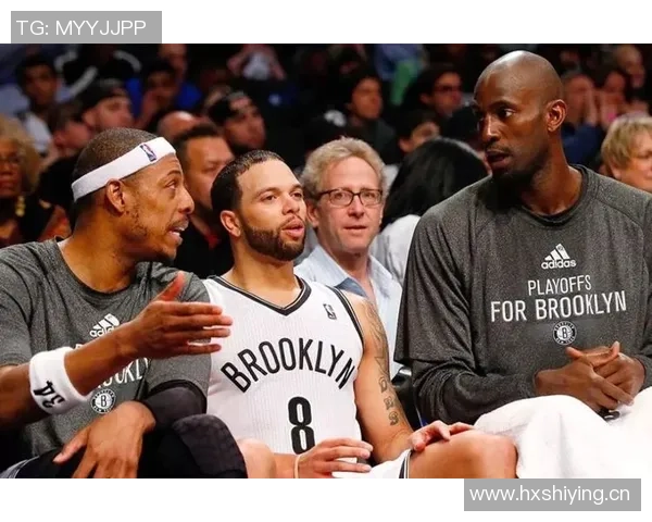 篮网队宣布签约后卫特里罗伯茨与前锋特雷斯科特共同增强阵容实力