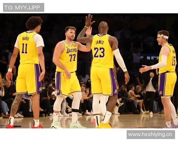 老詹能否逆袭里夫斯湖人或迎来白人三少时代的挑战